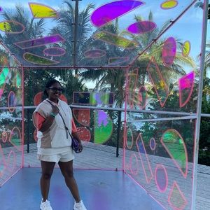 Meet your Posher, Meagan